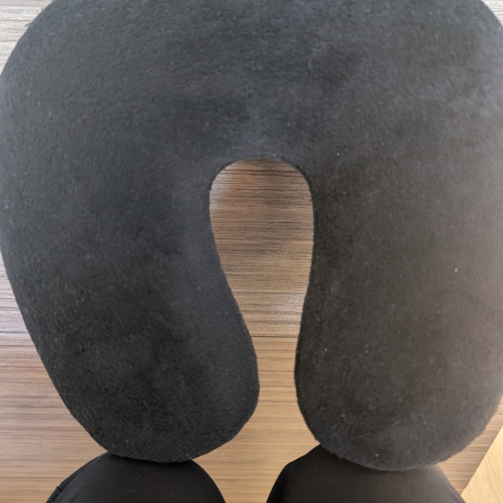 Black Travel Neck Pillow
